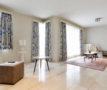 Centraal gelegen, ruim appartement - Foto 1