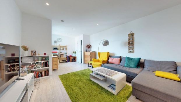 2 bedroom flat to rent - Photo 1