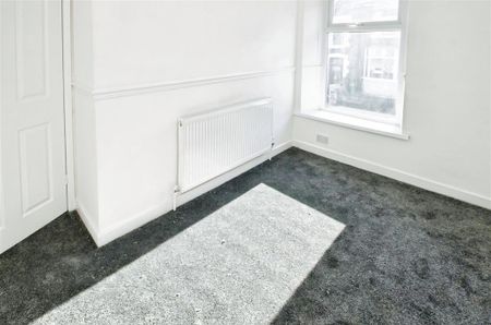 Tower Street, PONTYPRIDD - Photo 4