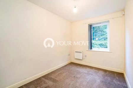 2 bedroom flat to rent - Photo 3