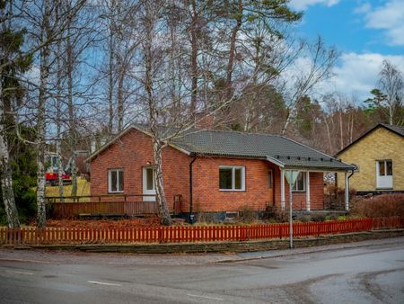 Upplands Väsby - 3rok - tillsv - 16.560kr/mån - Photo 4