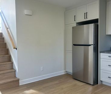 For Lease - 2594 Laurier Street Unit# 1, Clarence-Rockland, Ontario - Photo 1