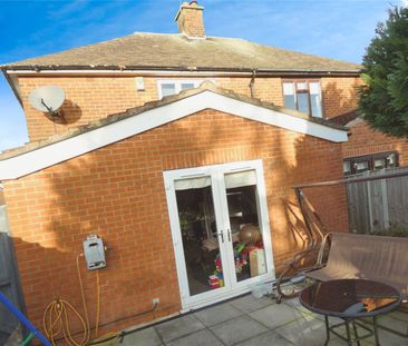3 bedroom house to rent Sotheby Avenue, Sutton-in-Ashfield, Notting... - Photo 2