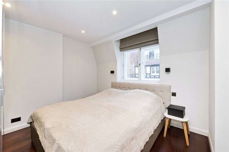 A charming two bedroom flat with direct lift access. - Photo 3
