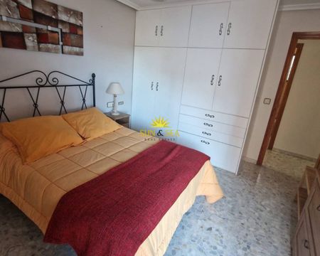 3 BEDROOM APARTMENT - TORREVIEJA - Photo 4