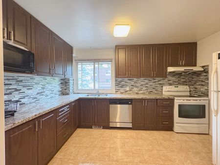 For Lease - 15 Huntingwood Drive Unit# 28, Toronto, Ontario - Photo 4