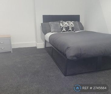 1 bedroom in a house share to rent - Photo 3