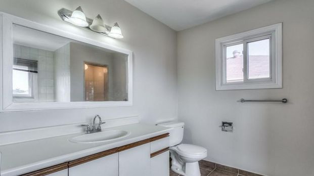 For Lease - 27 Alicewood Drive, Markham, Ontario - Photo 1