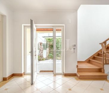 3 room luxury House for rent in Estoril, Cascais, Lisbon - Photo 1