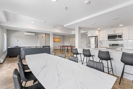 14005 28 Avenue SW, Edmonton, AB, Paisley - Photo 2