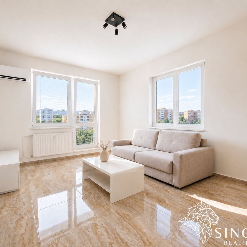 Pronájem bytu 3+kk 87 m², Horní, Ostrava - Photo 1