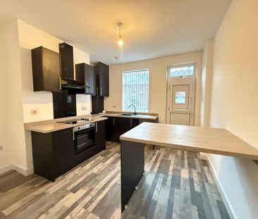 2 bedroom terraced house to rent - Photo 3