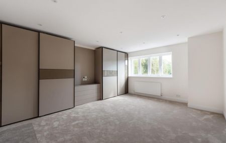 The Bishops Avenue London N2 - Photo 2