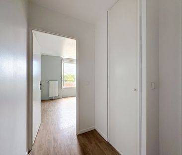Location Appartement 2 pièces 32m² TREMBLAY EN FRANCE 93290 - Photo 4