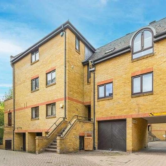 Fowey Close, Wapping, E1W - Photo 1