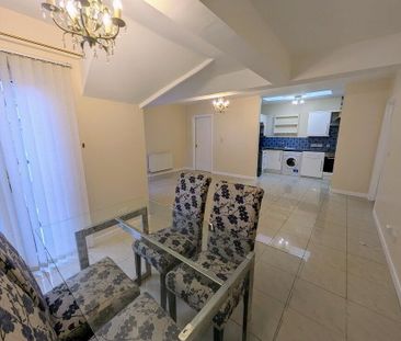 9 The Courtyard Mary Street, Newtownards, BT23 4GB - Photo 2