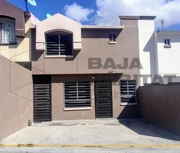 Casa Ampliada en RENTA en Santa Fe 3ra. Sección | 4 recámaras + jac... - Photo 5