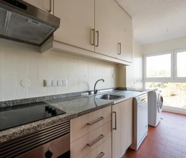 2 Bedroom Apartment with parking, Cascais - Photo 2