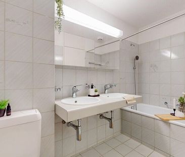 Spacieux appartement de 5,5 pièces avec une belle vue - Photo 2