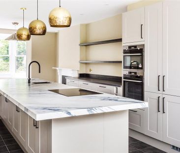 4 bedroom detached house to rent - Photo 6