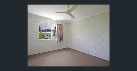 NEAT AND TIDY 2 BEDROOM TOWNHOUSE IN PIMLICO! - Photo 3