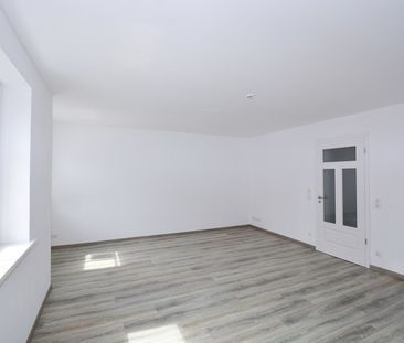 Großzügige 1,5 Raum Single-Wohnung - 45 m² - in Dresden Cossebaude ... - Photo 1