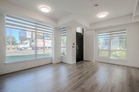 For Lease - 35-861 Sheppard Avenue Unit# Mainfloor, Toronto, Ontario - Photo 2