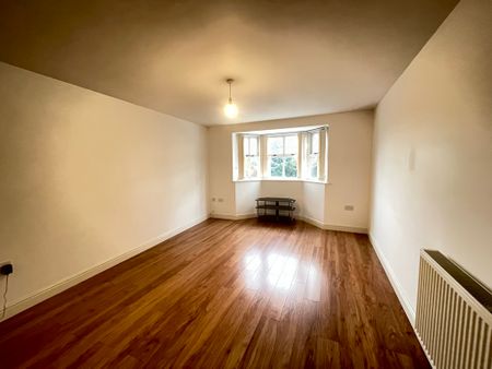 2 bedroom Apartment to let - Photo 4