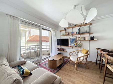 BAIL ETUDIANT Appartement 3 pièces au centre-ville Est de Biarritz, - Photo 3