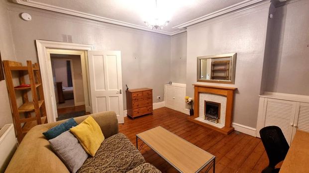 1 bedroom flat to rent - Photo 1