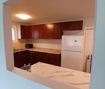 For Lease - 4492 DORCHESTER Road, Niagara Falls, Ontario - Photo 6
