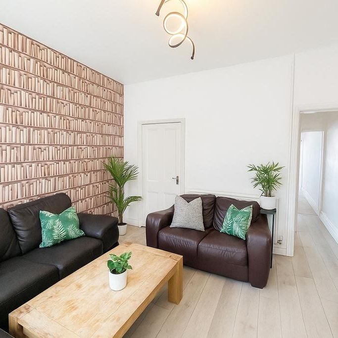 4 bedroom house to rent - Photo 1