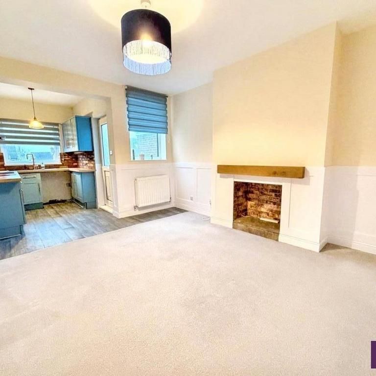 2 bedroom terraced house to rent - Photo 1