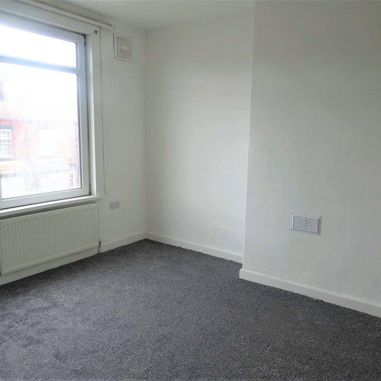 Compton Row, Harehills , LS9 6DL - Photo 1