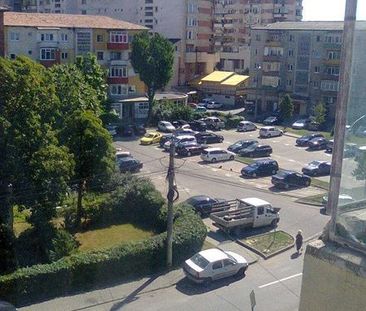 inchiriez apartament 2 camere cetate - Fotografie 3