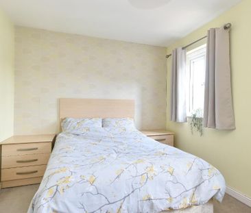 3 bedroom semi-detached house to rent - Photo 6