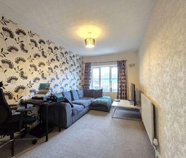 Kent Road, Halesowen, West Midlands, B62 - Photo 2