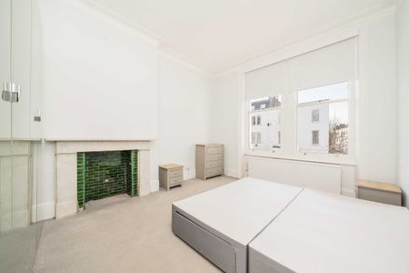 Sinclair Road, London, W14, London - Photo 2