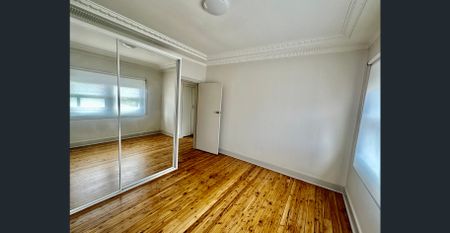 UNWIND in the BATHTUB, Enjoy THREE sun-filled bedrooms, plus newly renovated SPACIOUS kitchen and bathroom, PLUS spare toilet - Photo 2