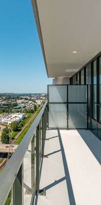 Luxurious One-Bedroom with Breathtaking Cityscape at Tailor - Photo 1