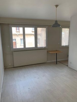 Location Appartement 1 pièce 21m² CLERMONT FERRAND 63000 - Photo 1
