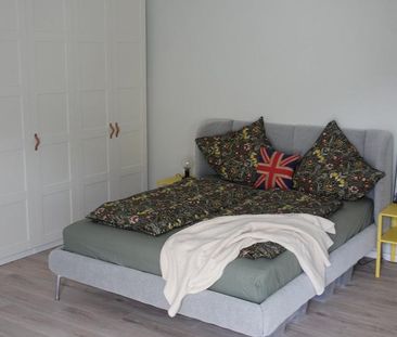 *mit Anmeldung* Geschmackvolle möblierte Wohnung Friedrichschain - Photo 2