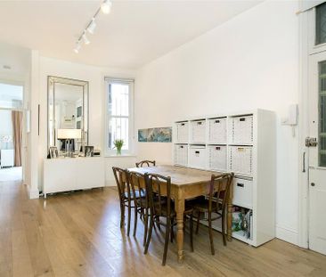 3 bedroom flat to rent - Photo 4