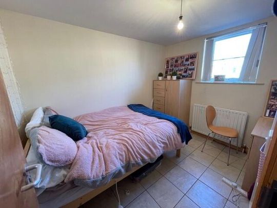 Flat 4-82 Fitzroy Avenue, Belfast, BT7 1HX - Photo 1