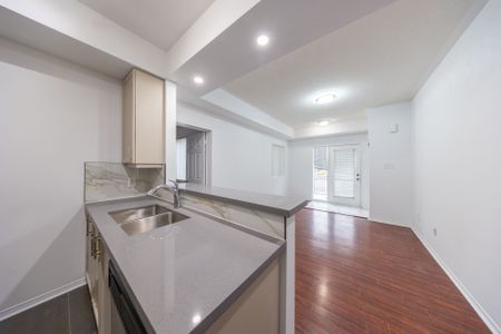 For Lease - 5035 Oscar Peterson Boulevard Unit# 114, Mississauga, Ontario - Photo 4