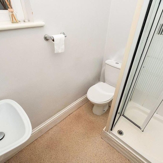 2 bedroom apartment to rent - Photo 1