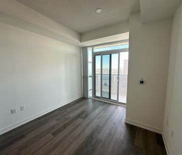 For Lease - 8 Interchange Way Unit# 4007, Vaughan, Ontario - Photo 3
