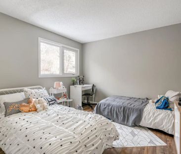 Calgary Grier Place — 2 Bedroom/1 Bathroom - Photo 2
