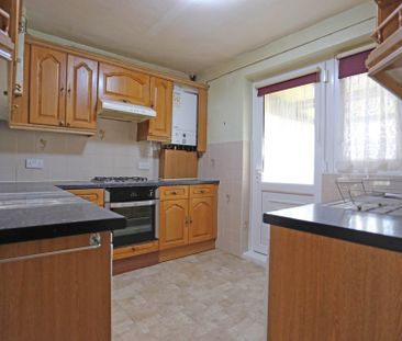 Price £1,700 pcm - Let - Photo 3