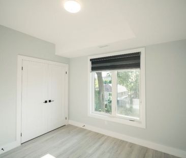 For Lease - 180 Prince Street Unit# 2, Oshawa, Ontario - Photo 4